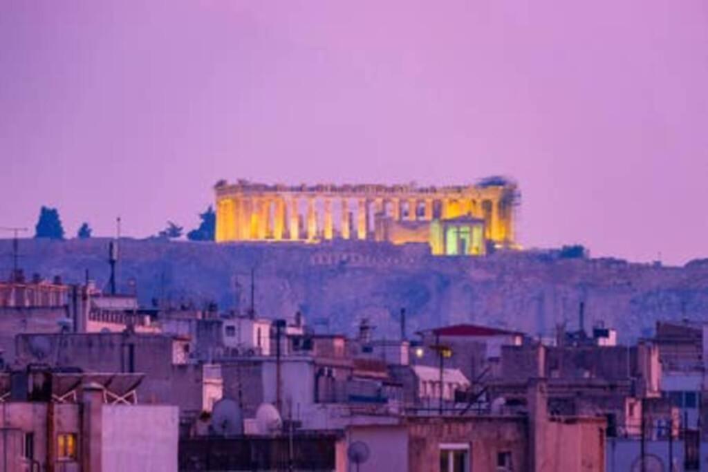 Charming Rooftop Nest With Awesome Acropolis View Downtown Atenas Exterior foto