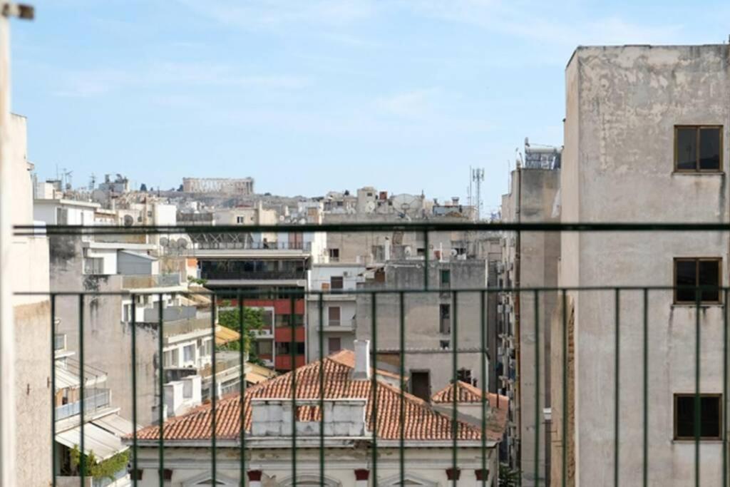 Charming Rooftop Nest With Awesome Acropolis View Downtown Atenas Exterior foto